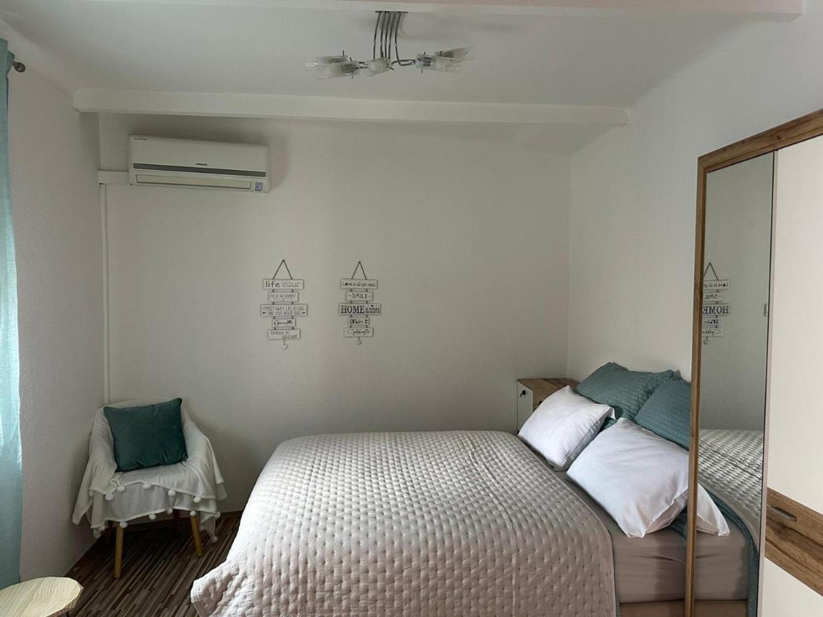 Old Town Lucky Star Apartments Σπλιτ Εξωτερικό φωτογραφία